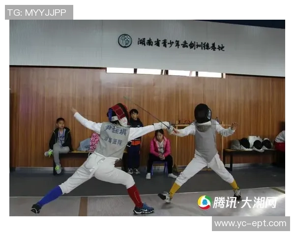 南京滑板队灵活性研究:探索滑板运动中的技巧与团队协作 南京滑板队灵活性研究:探索滑板运动中的技巧与团队协作