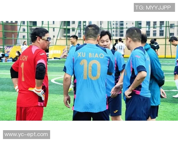 赛后复盘：深圳足球队与杭州足球队的战术灵活性与表现分析