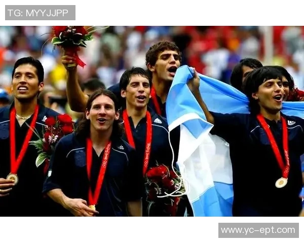 72年足球明星的传奇人生与辉煌成就回顾